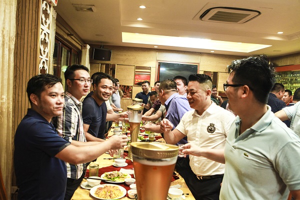 boi-lau-lau-ta-moi-nhau-mot-lan-nen-mot-lan-thi-mot-lan-phai-nhau-lau-lau-2