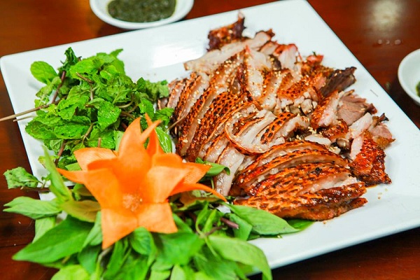 quan-an-gia-dinh-ngon-ha-noi1