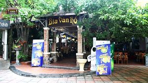nhà hàng Vân Hồ