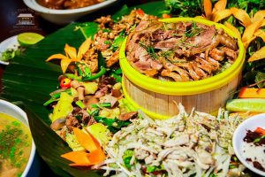 nhà hàng tổ chức tiệc liên hoan cuối năm