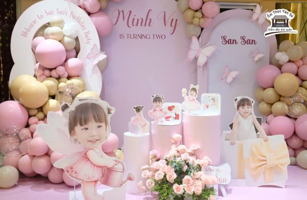 Trang trí Tiệc Hồng Đón Sinh Nhật Bé Minh Vy – San San