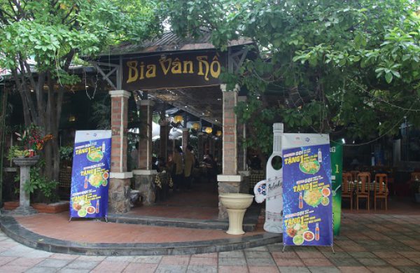 Có quán bia hơi ngon Hà Nội mang tên Vân Hồ