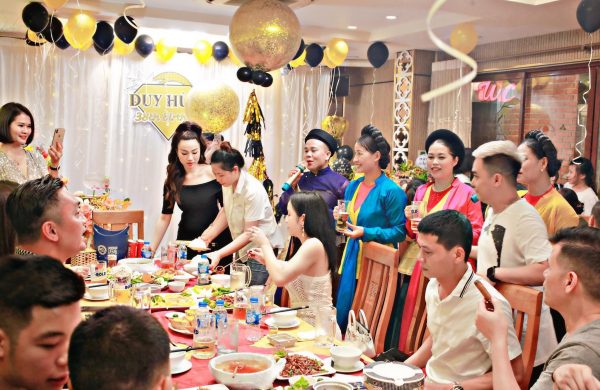 Quán tổ chức sinh nhật ở Hà Nội ấn tượng và chi phí hợp lý
