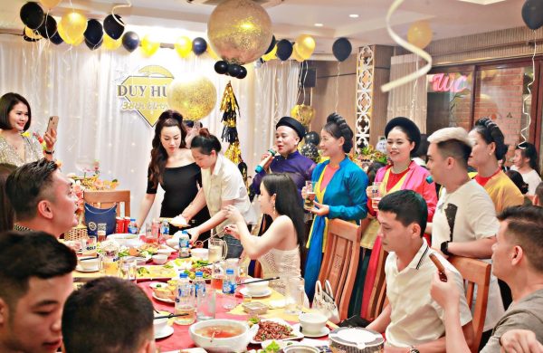 Ẩm thực Vân Hồ: Nhà hàng tổ chức sự kiện chuyên nghiệp