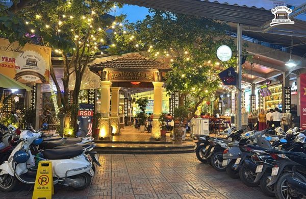 Ẩm Thực Vân Hồ – Nhà hàng tổ chức tiệc cưới giá rẻ Hà Nội uy tín