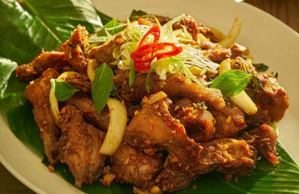 Mẹo chọn nhà hàng ăn ngon tại Hà Nội cho buổi hẹn hò
