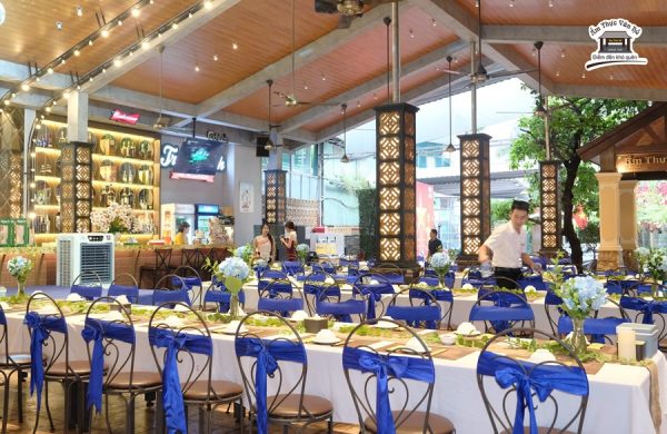 Địa điểm tổ chức liên hoan công ty tại nhà hàng Ẩm thực Vân Hồ 2B Hoa Lư – Lựa chọn hoàn hảo cho doanh nghiệp