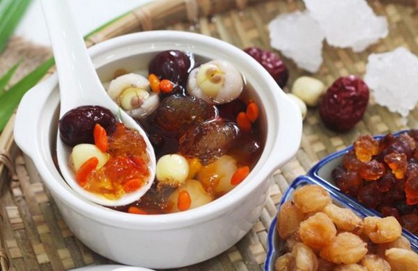 Hướng dẫn cách nấu chè dưỡng nhan – “tổ yến bình dân” vừa ngon, vừa bổ