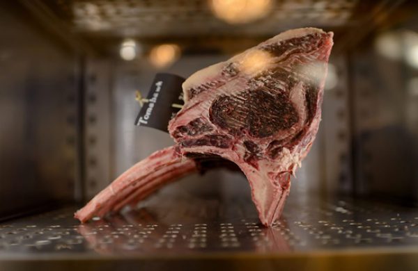 Khám phá món ăn làm từ bò mốc ngon không tưởng