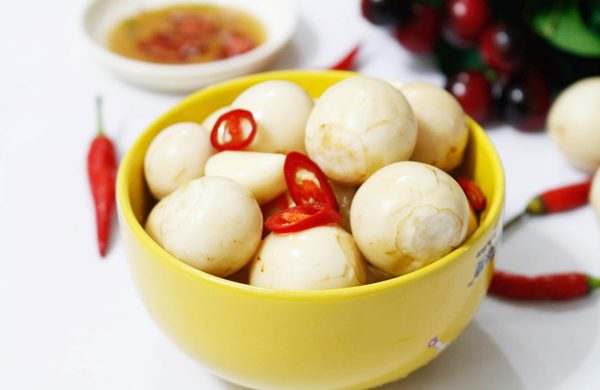 Muối cà pháo cho mâm cơm ngày hè chuẩn vị người Bắc