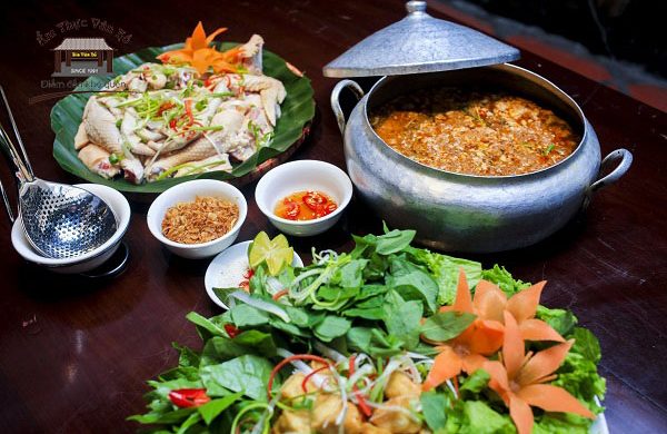 Nhà hàng Vân Hồ – Ship lẩu cua đồng mang về