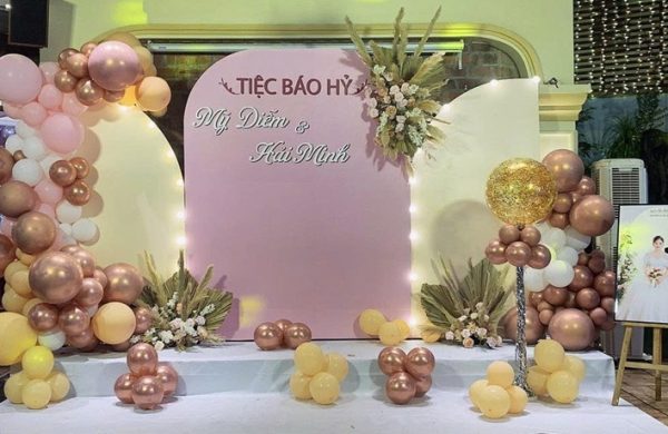 Nhà hàng tiệc cưới ở Hà Nội được yêu thích – Ẩm thực Vân Hồ 2B Hoa Lư