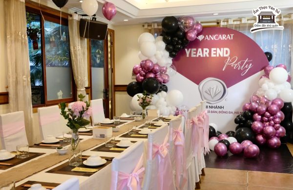 Nhà hàng tổ chức Year End Party chuyên nghiệp – Điểm hẹn hoàn hảo tại Ẩm thực Vân Hồ