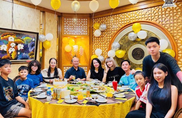 Quán ăn gia đình ngon ở Hà Nội – Ẩm thực Vân Hồ 2B Hoa Lư: Điểm đến ấm cúng, gắn kết yêu thương qua từng món ăn