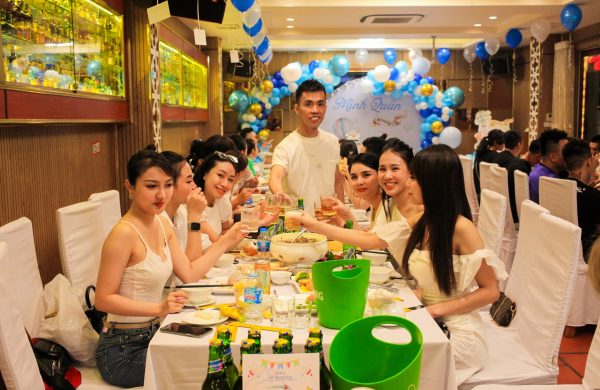 Nhà hàng ăn ngon view đẹp ở Hà Nội lý tưởng