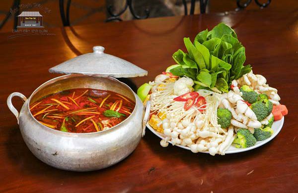 Tháng 7 Âm lịch đến rồi, cùng đi ăn lẩu thôi!